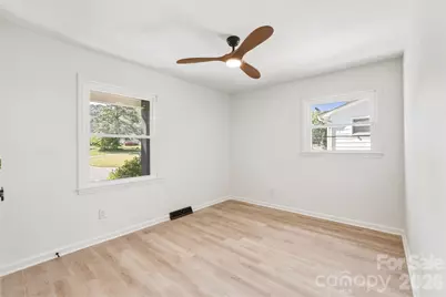 5701 Ilford Street, Charlotte, NC 28215 - Photo 9