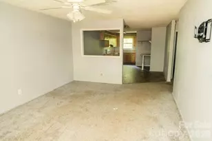 2472 Lake St, Lincolnton, NC 28092 - Photo 11