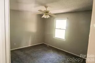 2472 Lake St, Lincolnton, NC 28092 - Photo 25
