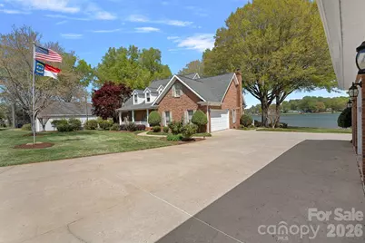 223 Wilson Lake Road, Mooresville, NC 28117 - Photo 31