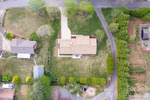 15 Pinedale Rd, Asheville, NC 28805 - Photo 7