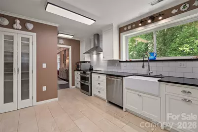 185 Macon Avenue #B10, Asheville, NC 28804 - Photo 27