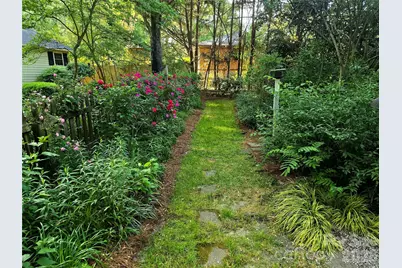 10112 Idlewild Road, Matthews, NC 28105 - Photo 7
