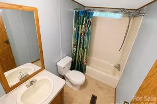 159 Hunterpond Ln, Statesville, NC 28677 - Photo 7