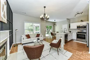 11712 Hawick Valley Ln, Charlotte, NC 28277 - Photo 9