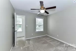 11712 Hawick Valley Ln, Charlotte, NC 28277 - Photo 23