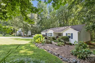 125 Mills Forest Ln, Mooresville, NC 28117 - Photo 5