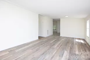 223 Ridge Creek Dr, Troutman, NC 28166 - Photo 19