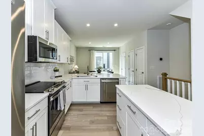 408 Tristram Lane, Charlotte, NC 28205 - Photo 9