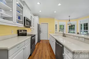 6301 Hawk Nest Dr, Concord, NC 28027 - Photo 11