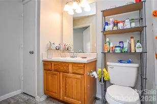 9709 Campus Walk Ln, Charlotte, NC 28262 - Photo 23