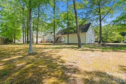570 Coach Road, Cheraw, SC 29520 - Photo 3
