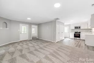 2124 Shoal Rd, Lincolnton, NC 28092 - Photo 7