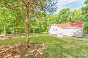 2124 Shoal Rd, Lincolnton, NC 28092 - Photo 23