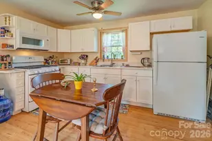 153 Vinewood Cir, Asheville, NC 28806 - Photo 7