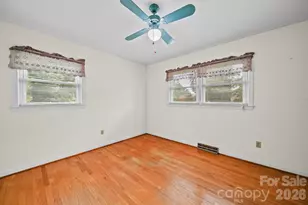 1008 Longview Dr, New London, NC 28127 - Photo 29