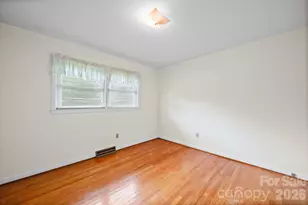 1008 Longview Dr, New London, NC 28127 - Photo 31