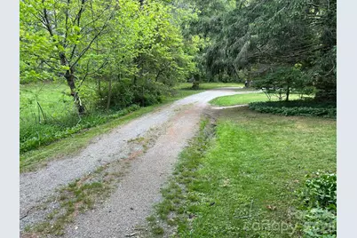 104 Turley Falls Road, Hendersonville, NC 28739 - Photo 3