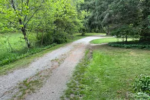 104 Turley Falls Rd, Hendersonville, NC 28739 - Photo 3