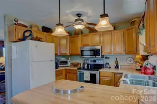 551 Carvers Knob Rd, Spruce Pine, NC 28777 - Photo 17
