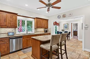 537 St Cloud Dr, Statesville, NC 28625 - Photo 11