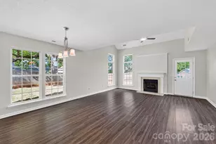 105 N Willow Ct, Mount Holly, NC 28120 - Photo 3