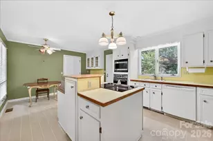 7412 Timber Ridge Dr, Mint Hill, NC 28227 - Photo 13