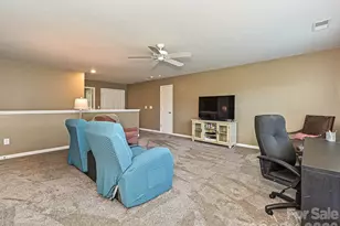304 Picasso Trl, Mount Holly, NC 28120 - Photo 29