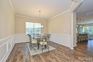 304 Picasso Trl, Mount Holly, NC 28120 - Photo 5
