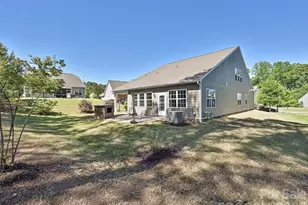 304 Picasso Trl, Mount Holly, NC 28120 - Photo 35