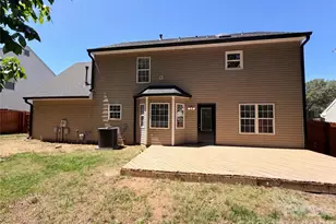 10009 Wild Dogwood Ct, Charlotte, NC 28273 - Photo 5