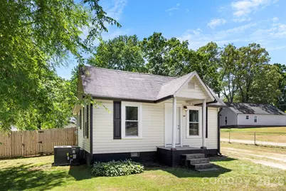 2504 Glenwood Street, Kannapolis, NC 28083 - Photo 1