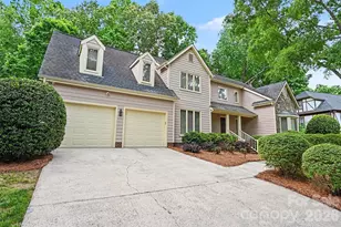 212 Rose Arbor Ln, Matthews, NC 28105 - Photo 3