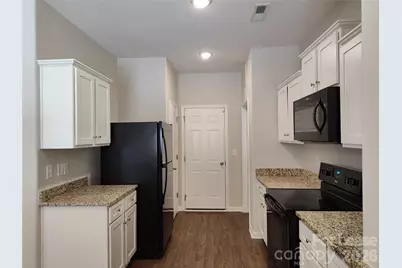 9623 Weikert Road, Charlotte, NC 28215 - Photo 3