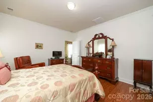 5714 Bradford Lake Ln, Charlotte, NC 28269 - Photo 21