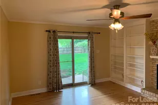 1130 Cheddington Dr, Charlotte, NC 28211 - Photo 9