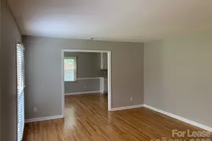 1130 Cheddington Dr, Charlotte, NC 28211 - Photo 5