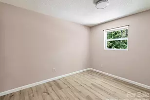 2275 Lamb Mountain Rd, Hendersonville, NC 28792 - Photo 21