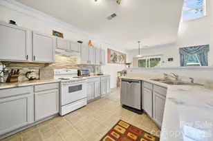2056 Moss Creek Dr, Harrisburg, NC 28075 - Photo 13