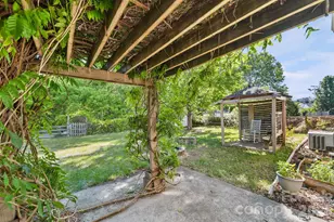 2056 Moss Creek Dr, Harrisburg, NC 28075 - Photo 27