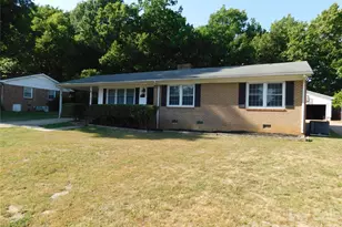 213 General J E Johnston St, Stanley, NC 28164 - Photo 3