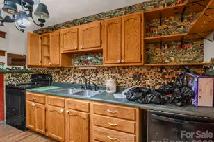 69 Hidden Brook Dr, Hendersonville, NC 28739 - Photo 23