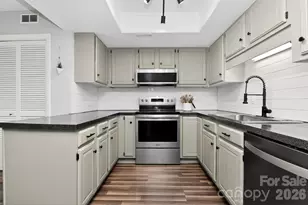 11128 Sevilla Ct, Charlotte, NC 28226 - Photo 15