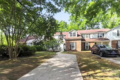 11128 Sevilla Court, Charlotte, NC 28226 - Photo 5