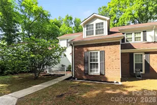 11128 Sevilla Ct, Charlotte, NC 28226 - Photo 3