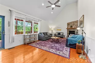 64 Wyoming Rd, Asheville, NC 28803 - Photo 3