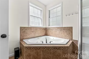 64 Wyoming Rd, Asheville, NC 28803 - Photo 29