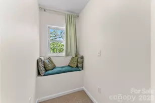 64 Wyoming Rd, Asheville, NC 28803 - Photo 21