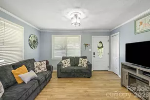 2060 Barringer Cir, Newton, NC 28658 - Photo 5