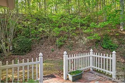 12 Steeplechase Court, Hendersonville, NC 28791 - Photo 47